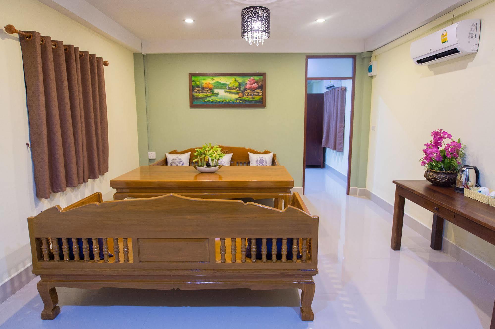 Sri Siam Resort Kanchanaburi Zewnętrze zdjęcie