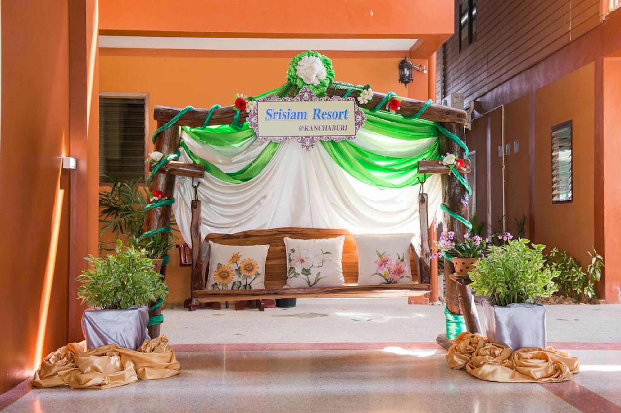 Sri Siam Resort Kanchanaburi Zewnętrze zdjęcie