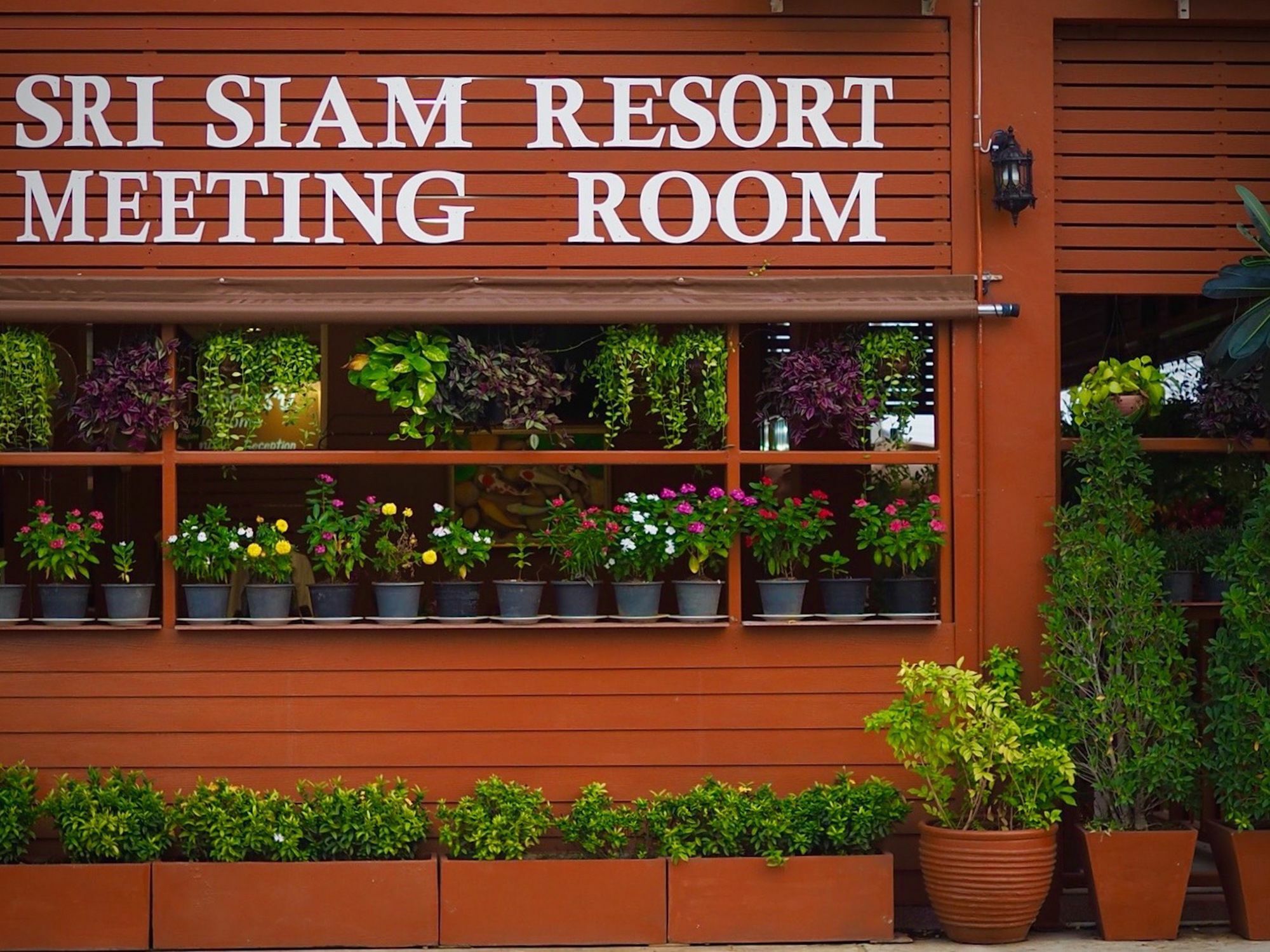 Sri Siam Resort Kanchanaburi Zewnętrze zdjęcie